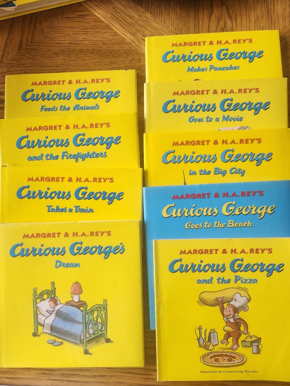 Curious George Children's Book Set - Yellow/Blue Covers